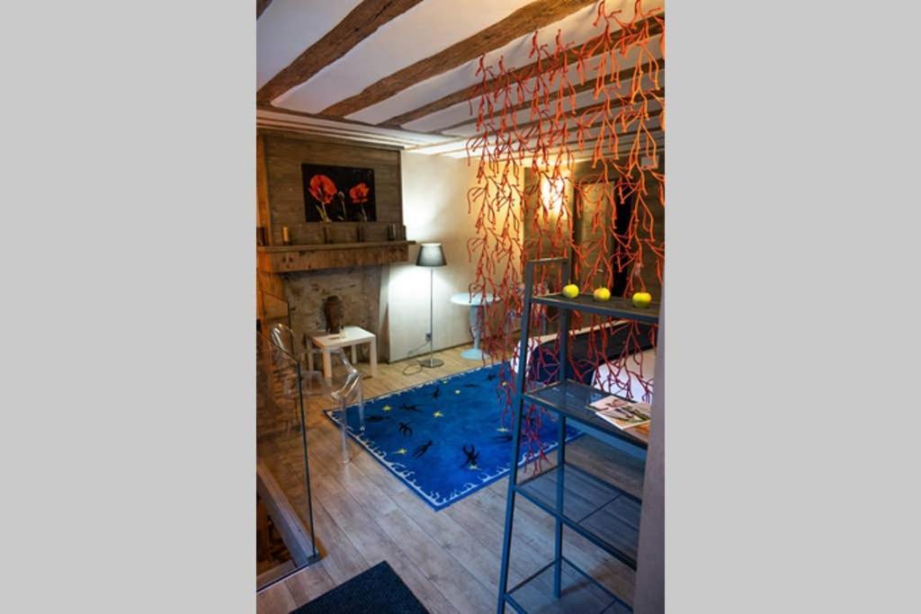 Caveau Contemporain Kv'o37 Apartment *
