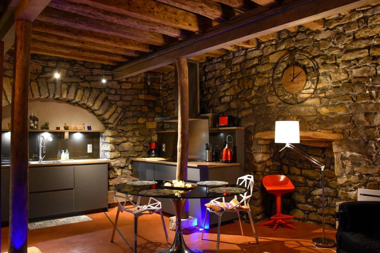 Caveau Contemporain Kv'o37 Apartment Arbois