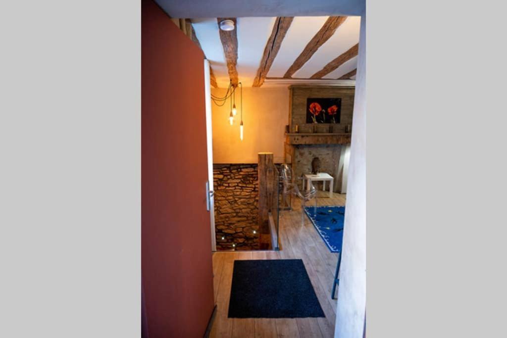 Caveau Contemporain Kv'o37 Arbois